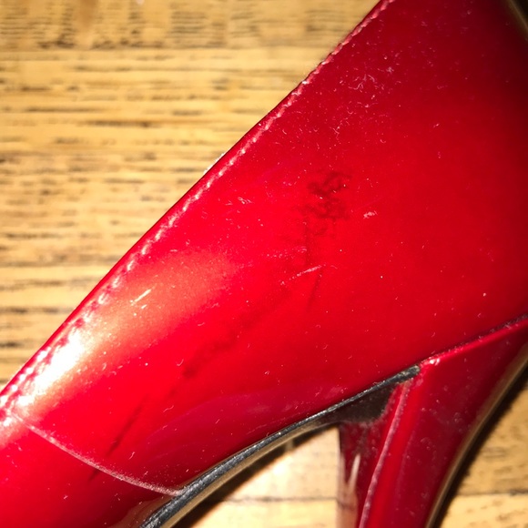 🔥Stuart Weitzman Red🔥Heels size 6.5! Must have! - Picture 6 of 11
